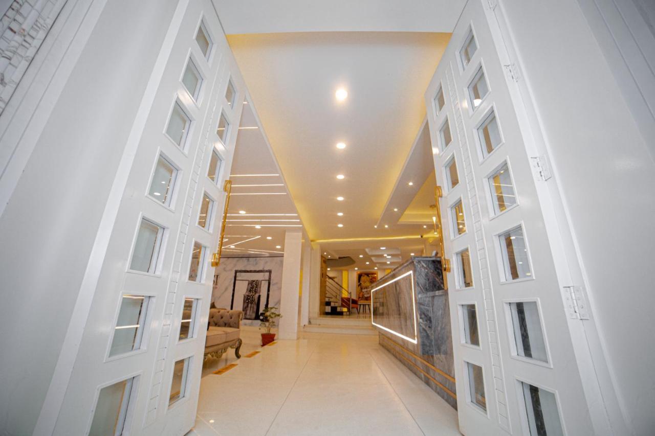 Pearl Courtyard Hotel Váránaszi Kültér fotó