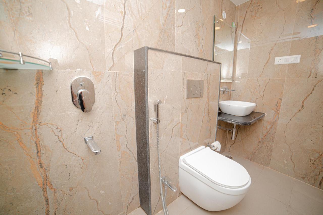 Pearl Courtyard Hotel Váránaszi Kültér fotó