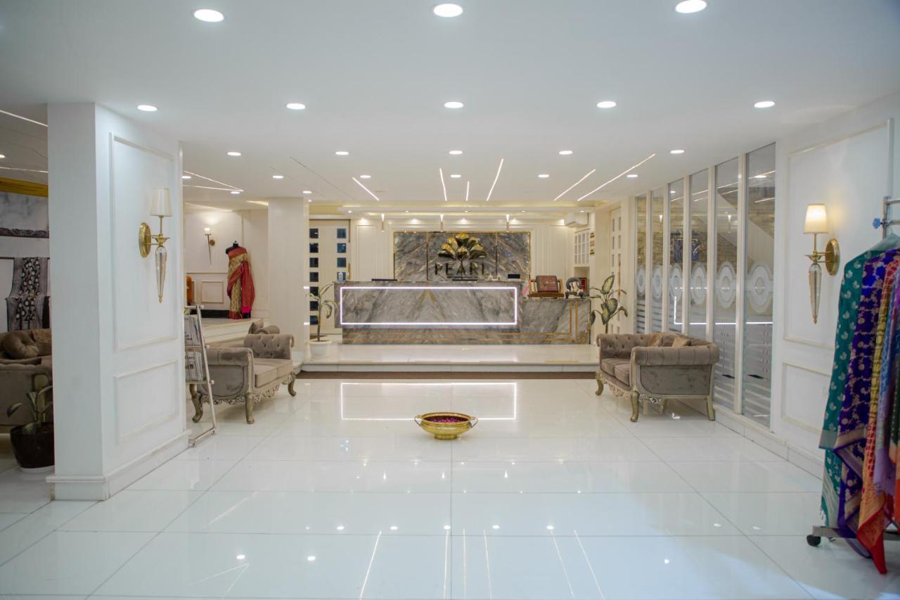 Pearl Courtyard Hotel Váránaszi Kültér fotó