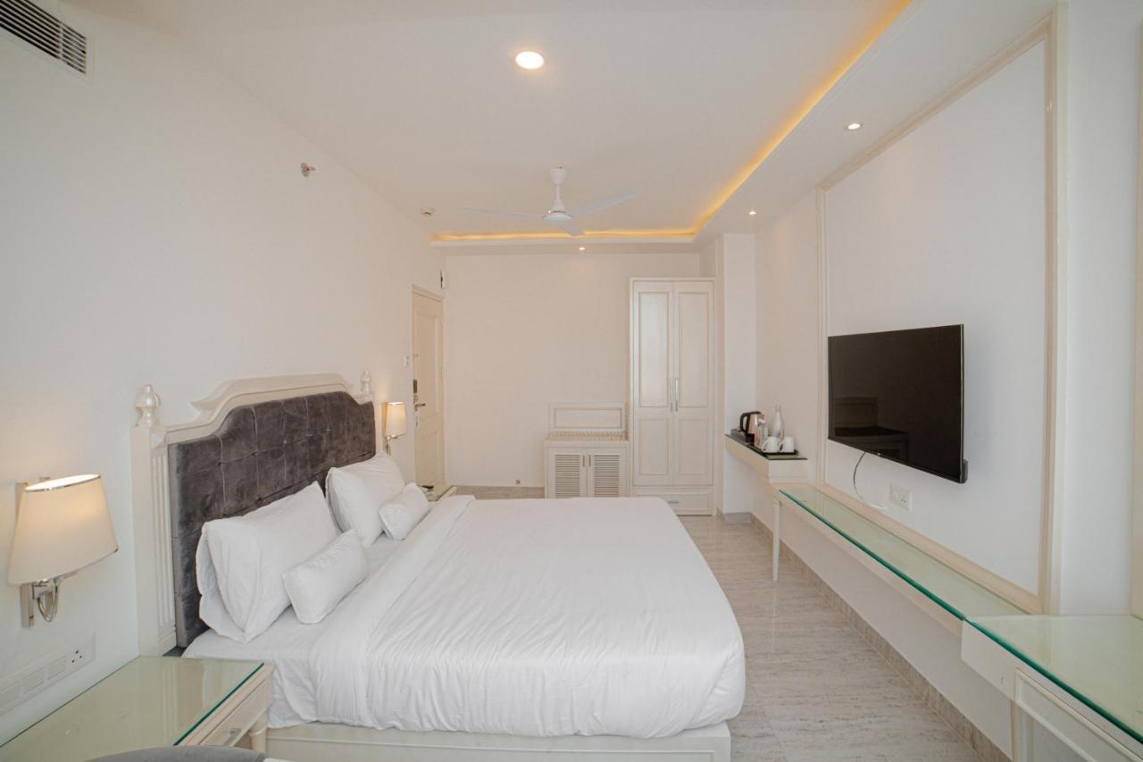 Pearl Courtyard Hotel Váránaszi Kültér fotó