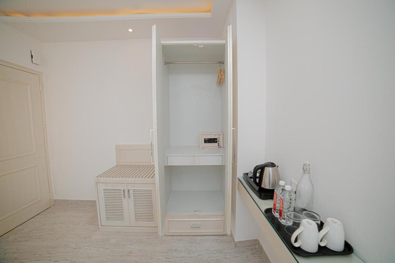 Pearl Courtyard Hotel Váránaszi Kültér fotó
