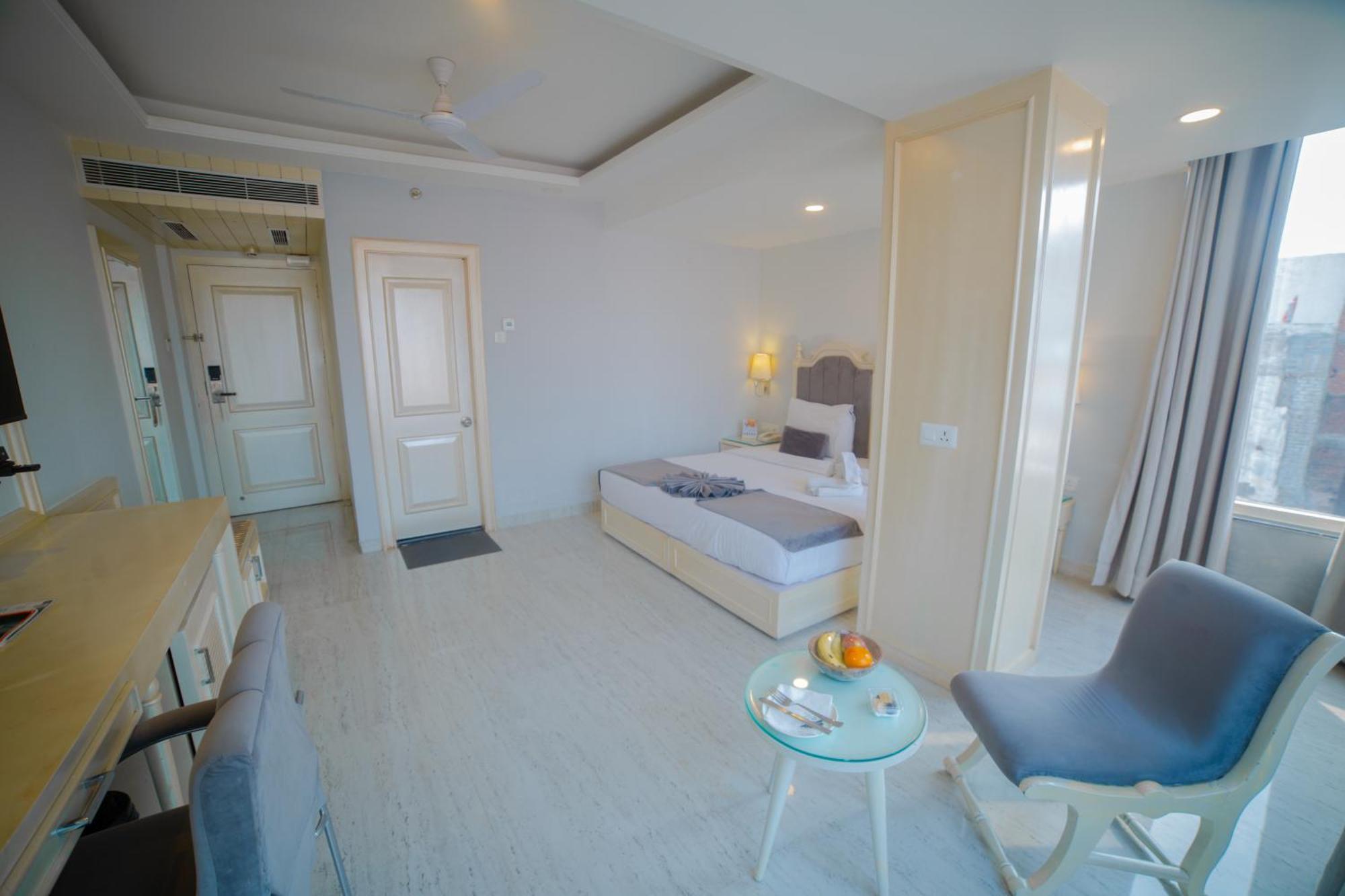 Pearl Courtyard Hotel Váránaszi Kültér fotó